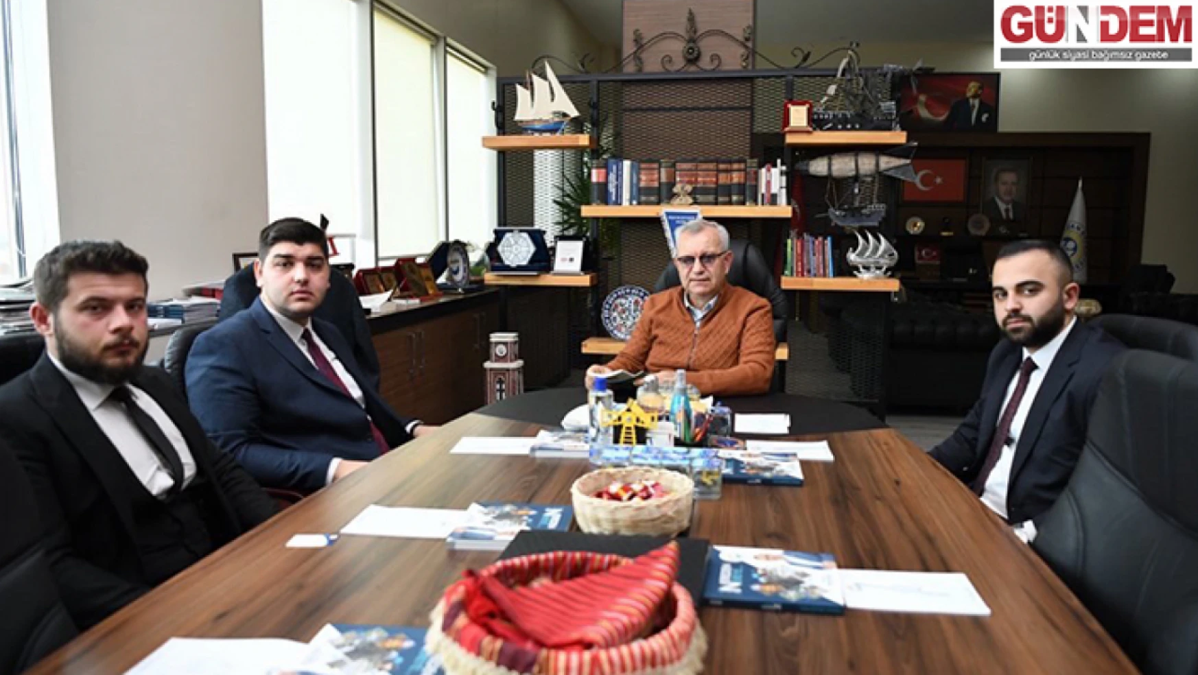 Ülkü Ocakları Edirne İl Başkanlığı Keşan Belediyesini ziyaret etti