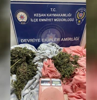 Araçta 695,80 Gram uyuşturucu tespit edildi