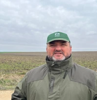 Bitkinin ihtiyacını anlık olarak ölçüyor, ihtiyacı kadar gübre veriyor