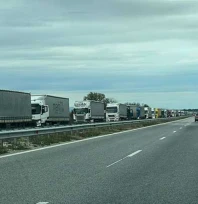 Bulgaristan sınırında tır yoğunluğu artıyor