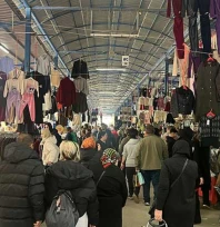 Cuma Pazarı'nda Sezon Sonu Bereketi