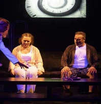 Devlet Tiyatrosu'nda 'Muallak' oyunu sahnelenecek