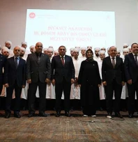 Edirne Dini İhtisas ilk mezunlarını veriyor