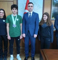 Edirneli Yüzücü Milli Formaya Uzandı