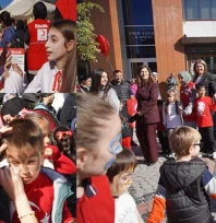 Genç Kızılay'dan Cumhuriyet Bayramı'nda renkli etkinlik