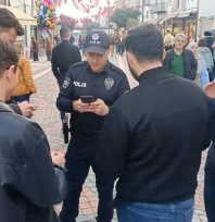 Kalabalığa karşı polis tedbiri
