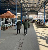 Pazartesi Pazarına dondurucu soğuk engeli