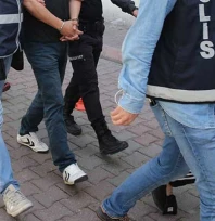 Uyuşturucuyla yakalanan 5 şüpheli gözaltına alındı