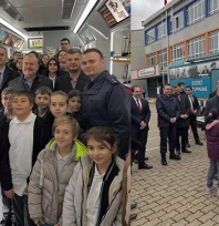 Uzunköprü Kaymakamı, Gezici Kütüphane'de öğrencilerle buluştu