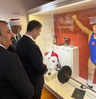 Vali Sezer, 'Cep Herkülü' Naim Süleymanoğlu'nun Bulgaristan'daki Anma Törenlerine Katılım Sağladı