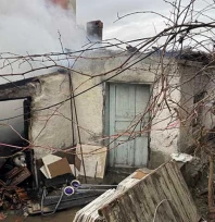 Yangın nedeniyle depoda hasar meydana geldi