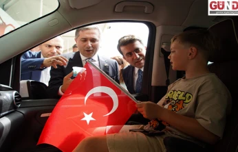 AK Parti ve YTB Heyeti Kapıkule'de sahadaydı