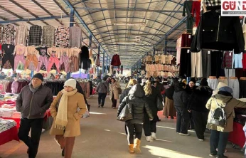 Cuma Pazarı yine hareketliydi