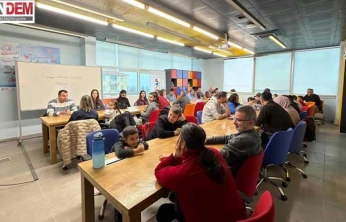 Deneyap Edirne'de veli ve öğrenciler kahvaltı etkinliğinde buluştu