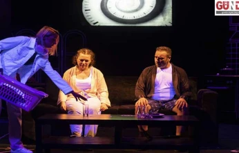 Devlet Tiyatrosu'nda 'Muallak' oyunu sahnelenecek