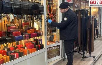 Edirne'de 3 iş yerinden para ve telefon çalındı