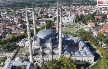 Edirne İdare Mahkemesi, Selimiye Camisi'nin kubbe tezyinatı işlemi için yürütmeyi durdurma kararı verdi