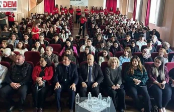 Edirneli gençler psikoloji bilimi için aynı çatıda toplandı