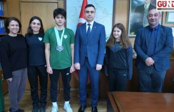 Edirneli Yüzücü Milli Formaya Uzandı