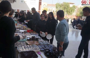 Genç aşçılardan Gazze için dayanışma sofrası