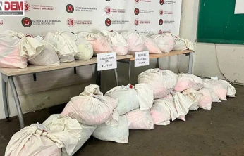 Kapıkule'de 591 kilo 162 gram uyuşturucu ele geçirildi