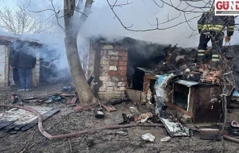 Kömürlükte çıkan yangın söndürüldü