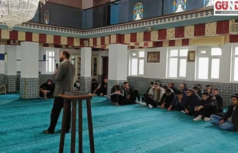 Lise öğrencilerinden, Lala Şahin Paşa Camisi'ne ziyaret