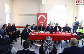 Muhtarlardan Vali Sezer'e köylerdeki yatırımlar için teşekkür