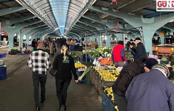 Pazar soğuk havadan etkilenmedi