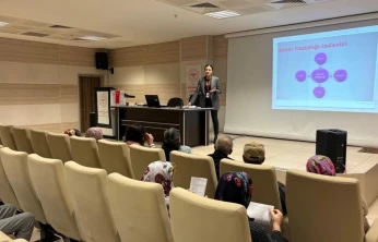 Sultan 1. Murat Devlet Hastanesi'nde Diyabet Okulu Eğitimi