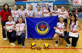 TED'li yıldız kızlar il üçüncüsü oldu