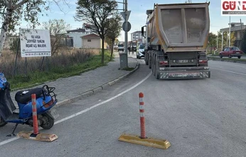 Tırla motosiklet çarpıştı