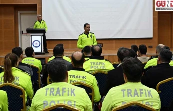 Trafikte şeffaflık artıyor Edirne polisi yaka kamerası kullanacak