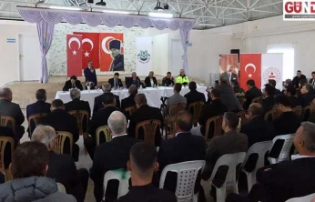 Vali Sezer Hasköy'de muhtarlarla bir araya geldi