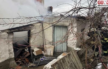 Yangın nedeniyle depoda hasar meydana geldi