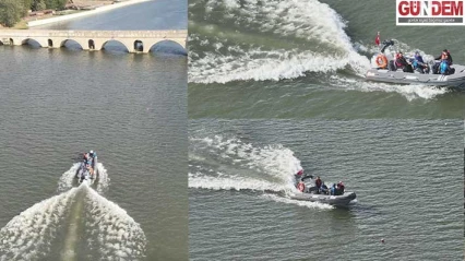 Meriç Nehri'nde zodyak botla sınır devriyesi