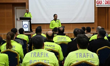 Trafikte şeffaflık artıyor Edirne polisi yaka kamerası kullanacak