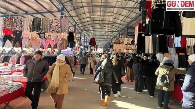 Cuma Pazarı yine hareketliydi