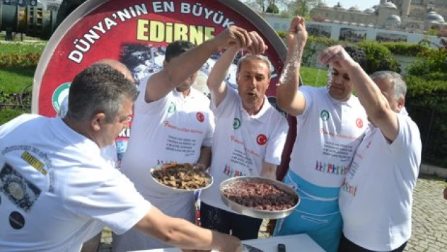 Nusret'ten yardım istediler