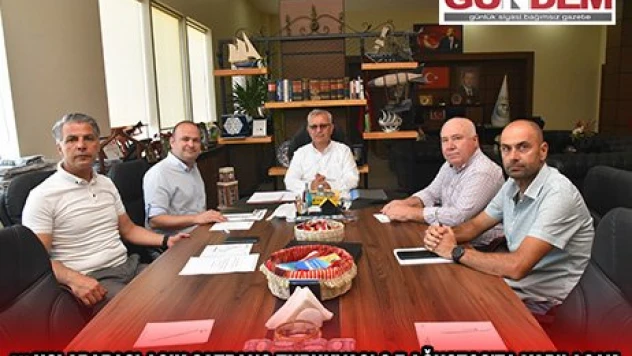 Debisi düşünce Meriç Nehri'ne atılan çöpler ortaya çıktı