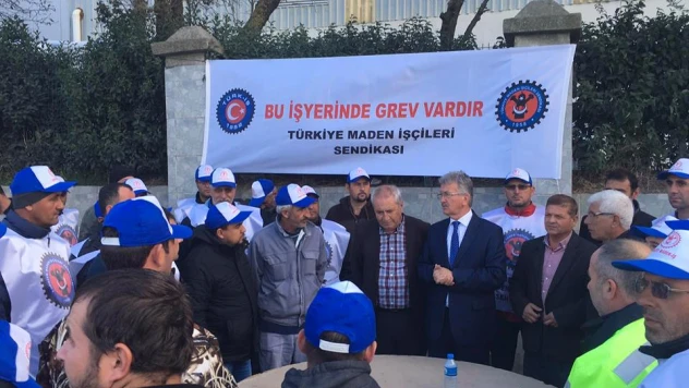 İşçiler 11 gündür grevde