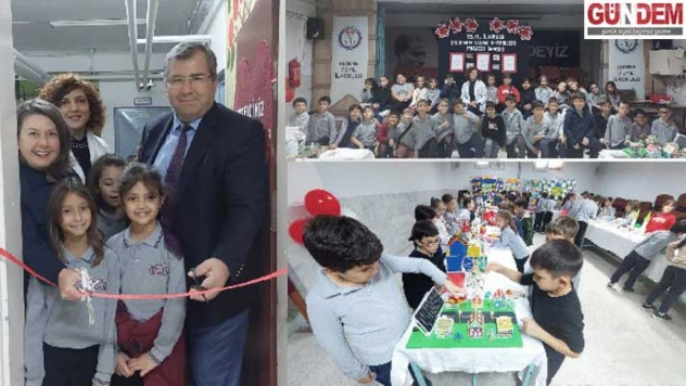 İlkokul öğrencilerinden 'Geri Dönüşüm ve Yenilenebilir Enerji' temalı sergi