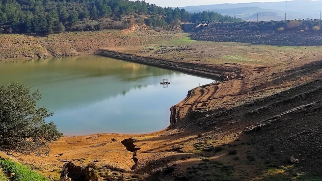 Kadıköy Barajı'nda su alımı durduruldu