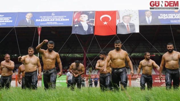 Kırkpınar Yağlı Güreşleri, ön eleme müsabakalarıyla başladı