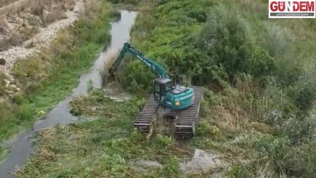 Meriç'in 'sigortası' Kanal Edirne'de yatak temizliği yapıldı
