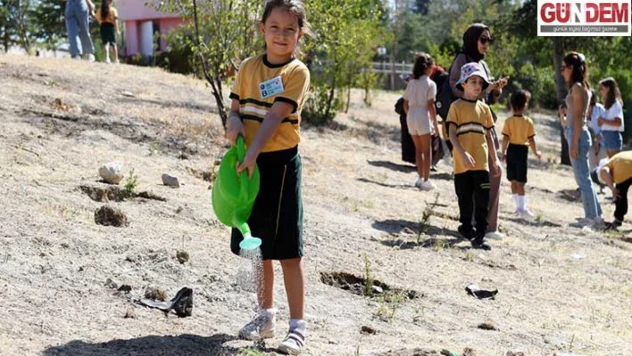 Ocak ayı boyunca okullarda iklim farkındalığı etkinlikleri