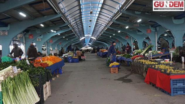 Pazar boş kaldı, esnaf umduğunu bulamadı