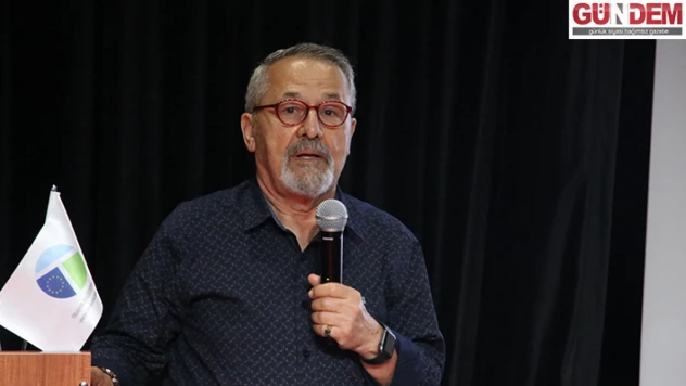 Prof. Dr. Naci Görür, Tekirdağ'da düzenlenen deprem panelinde konuştu