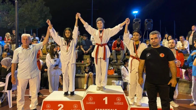 Teakwando Şampiyonasından Edirneli 6 sporcu dereceyle döndü