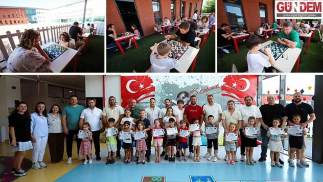 TED'li öğrenciler satranç etkinliğinde bir araya geldi